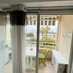 Apartman Charming Near The Harbour