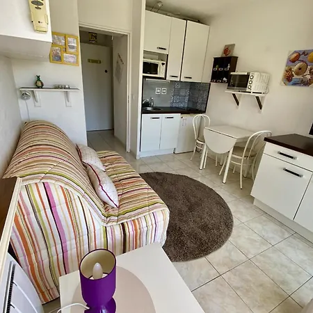 Apartman Charming Near The Harbour