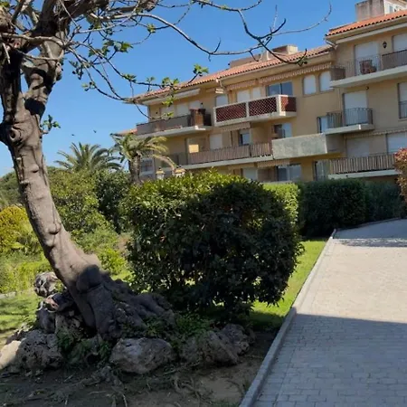 Charming Near The Harbour Apartman *